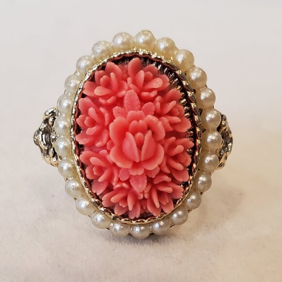 Vintage 1960s Carved Roses Ring Faux Coral & Pearls Adjustable Ornate Goldtone - Picture 6 of 7